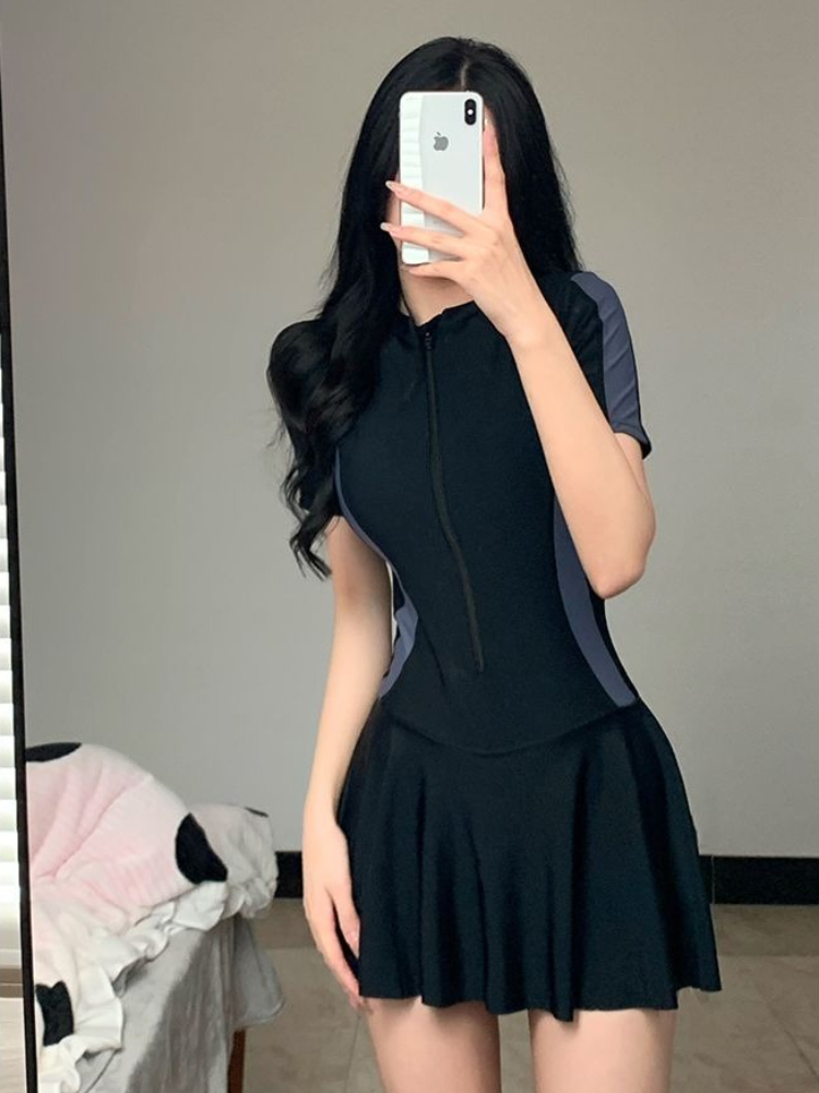 2026 New Women's Modest One Pi - Bath recension och pris