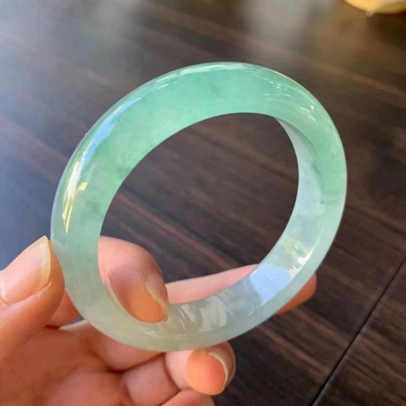 Light ice jade for girls, Burm - Lighting recension och pris